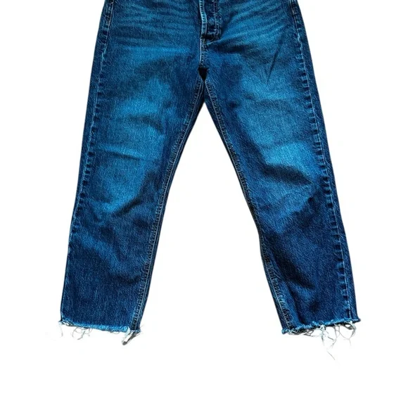 GAP High Rise Cheeky Straight Leg Jeans - Picture 5 of 7